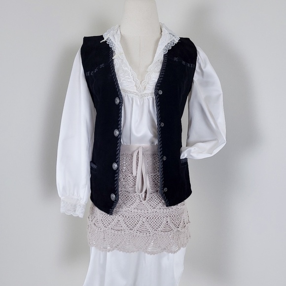 BCBG Maxazria crochet mini skirt crop top - Picture 5 of 12